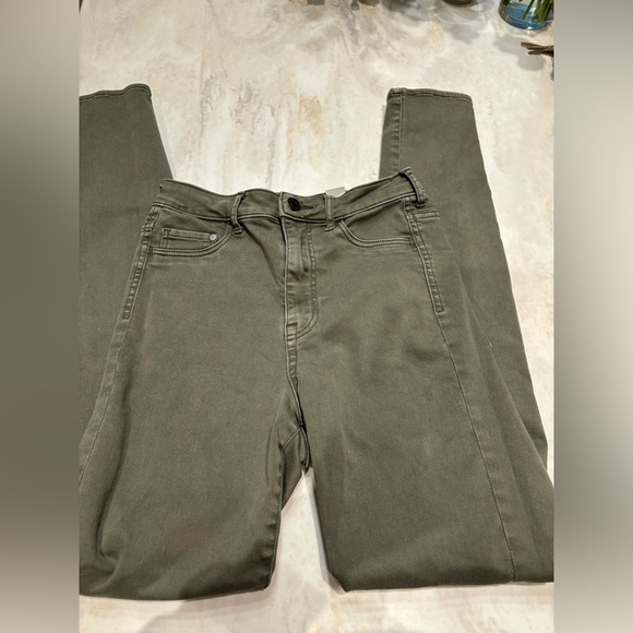 Army Green H&M Jeggings Size 26W x 32L. - Picture 2 of 7